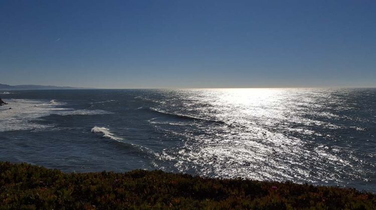 The sun glimmers on the Pacific Ocean in Half Moon Bay, Calif. National Climate Assessment 2023 (Rich Miller)
